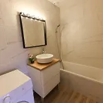 Domaine Des Arcs بيت للعطل *
