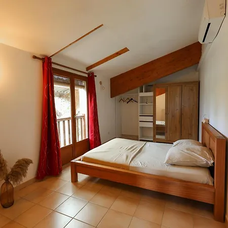 Ferienhaus Domaine Des Arcs Saint-Martin-de-Londres